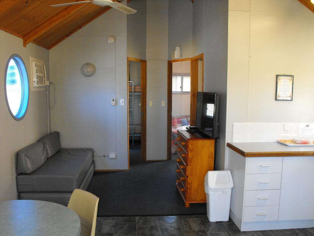 Smugglers Cove Holiday Village Forster Δωμάτιο φωτογραφία